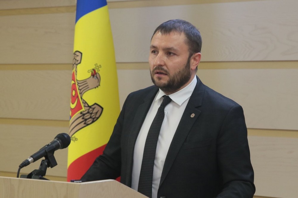 Democrații cer interdicție la importul mașinilor mai vechi de 10 ani. Ce alte amendamente au înaintat